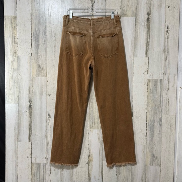 SHEIN Manfinity Brown Straight Jeans with Frayed Hem - Picture 5 of 14